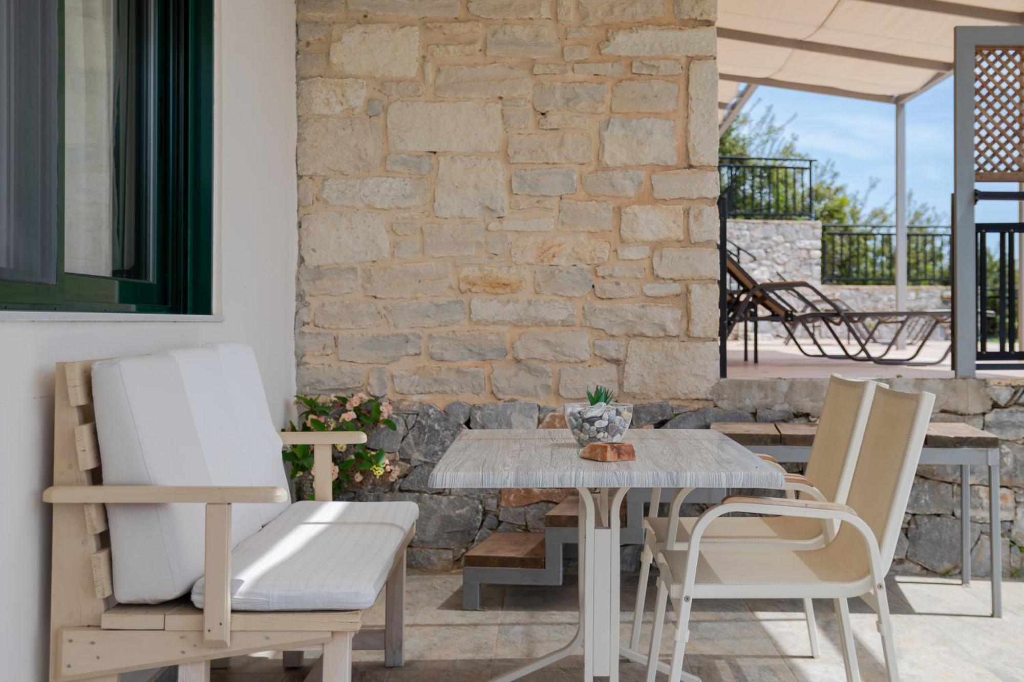 Souda Bay Loggia Villa Sellia  ภายนอก รูปภาพ